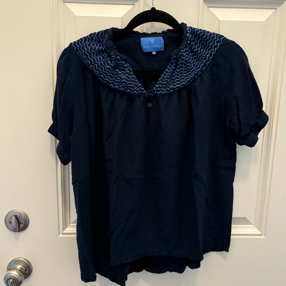 Alice Walk Blue Smocked Blouse Size Large